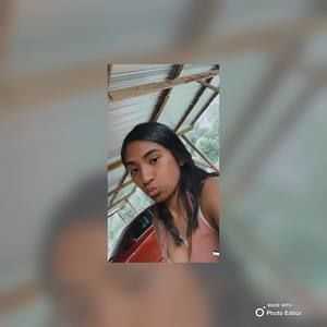 Meet your Posher, Lesly